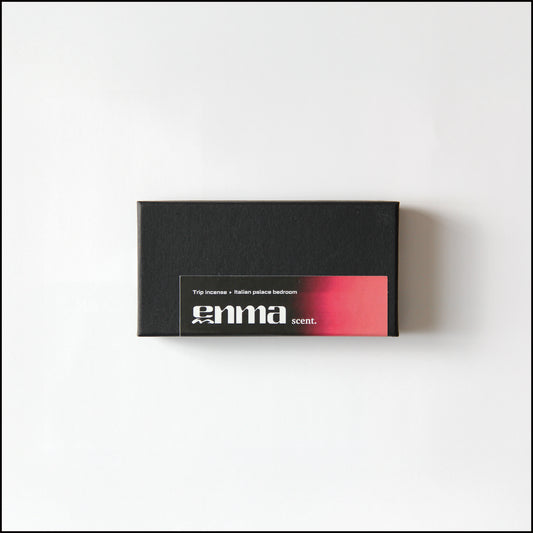 003 | Italian palace bedroom